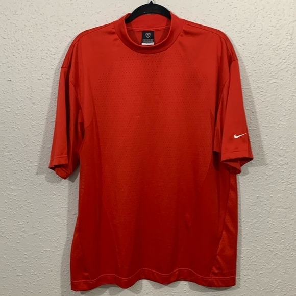 Nike Golf Vintage Red Vented Short Sleeve Athletic Shirt size L - Picture 1 of 13
